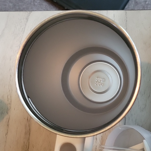 Bride Cup - Picture 2 of 2